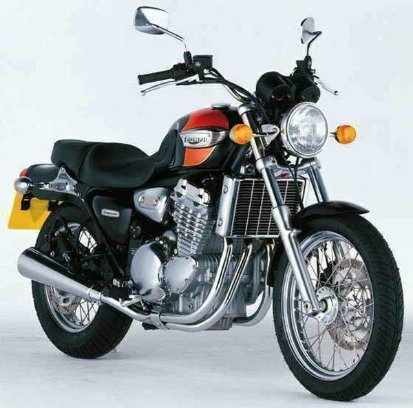 Triumph Adventure 900 96.jpg